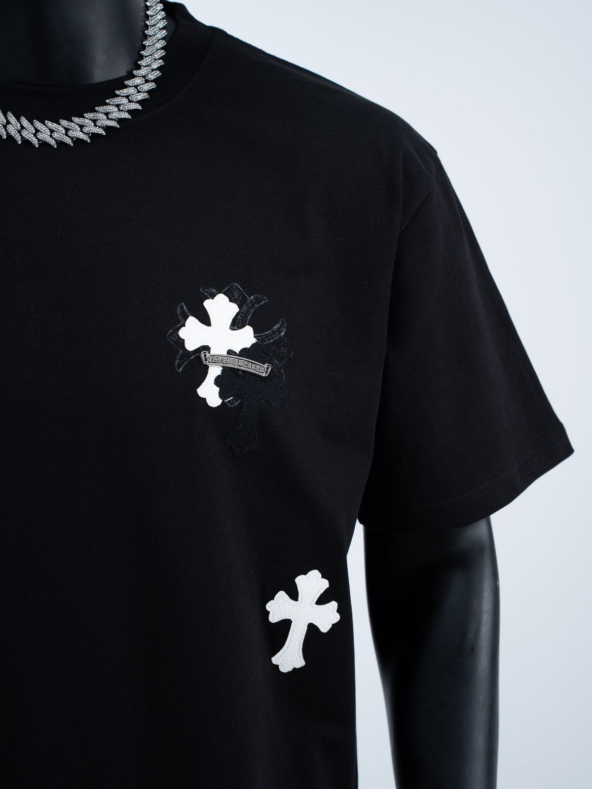Chrome Hearts Cross Badge Graphic Short-Sleeve T-Shirt